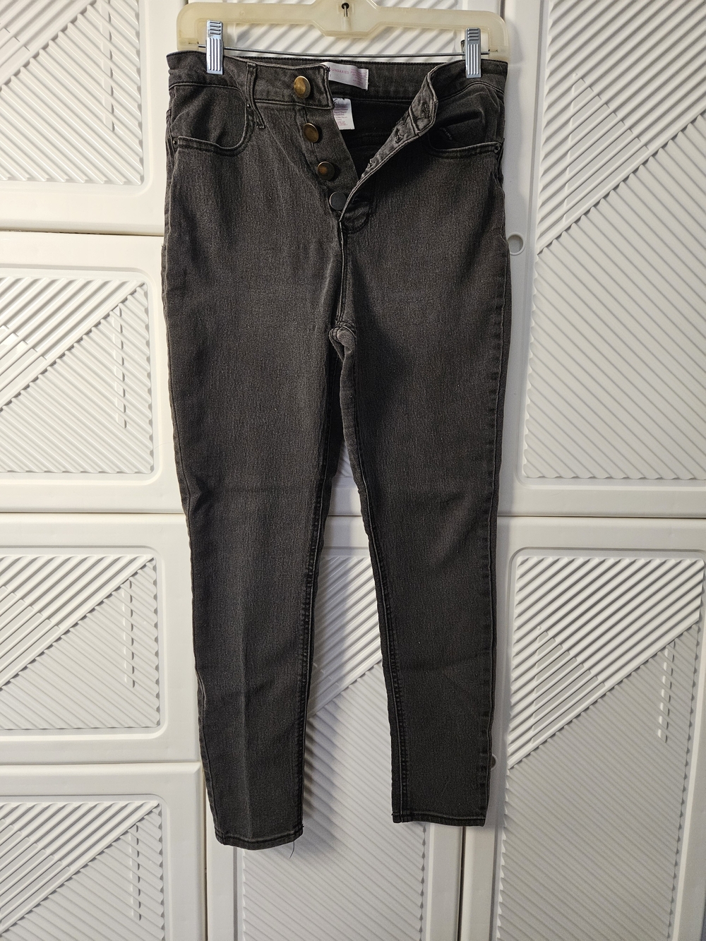 No Boundaries Black High-Rise Skinny Jeans with Button Fly